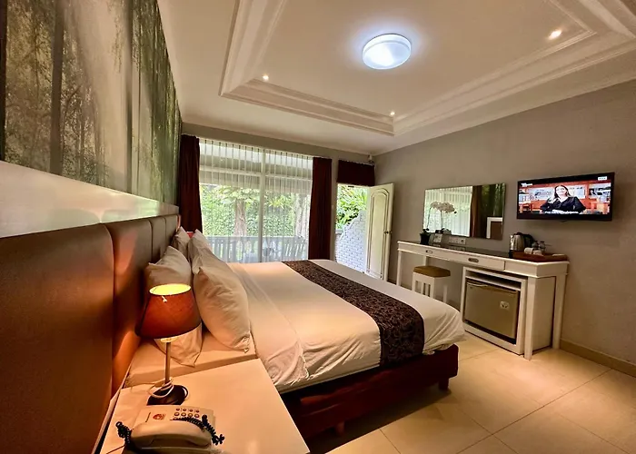 The Taman Ayu 10 Minute Walking To The 4* Seminyak
