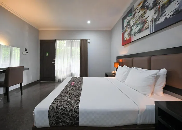 The Taman Ayu 10 Minute Walking To The Hotel Seminyak