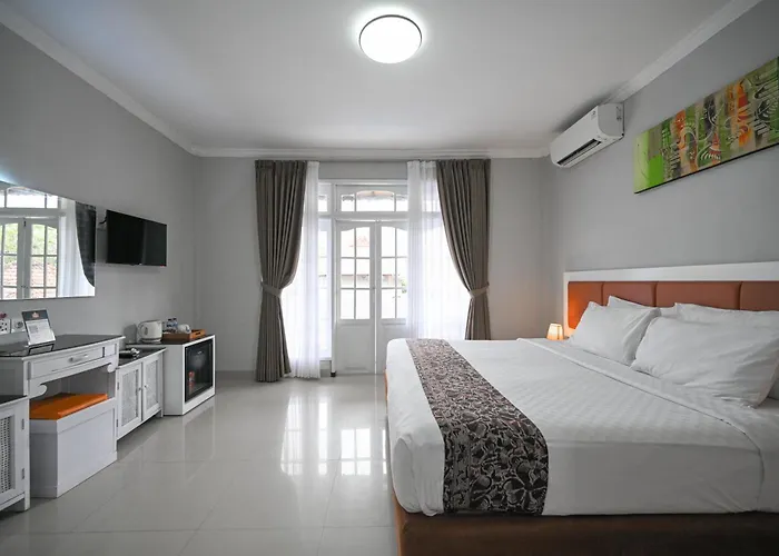 The Taman Ayu 10 Minute Walking To The 4* Seminyak