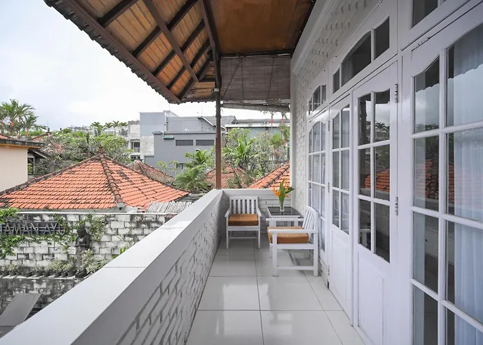 Hotel The Taman Ayu 10 Minute Walking To The
