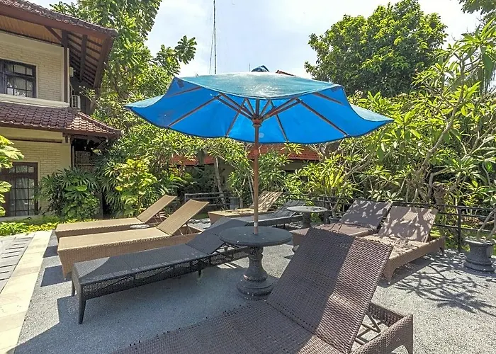 The Taman Ayu 10 Minute Walking To The Hotel 4*